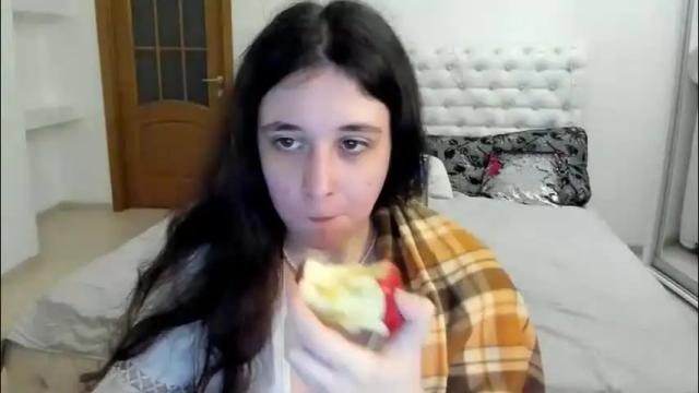 Image 4 of ginablum Stream on Chaturbate on 7 days ago