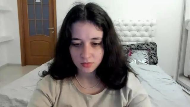 Image 7 of ginablum Stream on Chaturbate on 4 days ago
