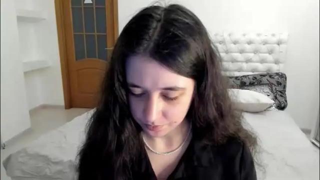 Image 2 of ginablum Stream on Chaturbate on 1 month ago