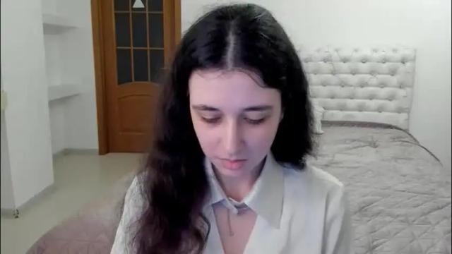 Image 7 of ginablum Stream on Chaturbate on 1 month ago