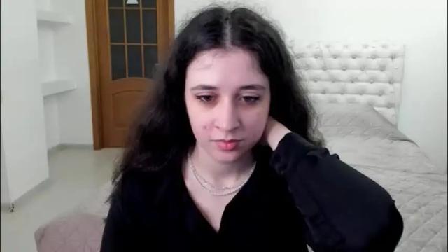 Image 10 of ginablum Stream on Chaturbate on 27 days ago
