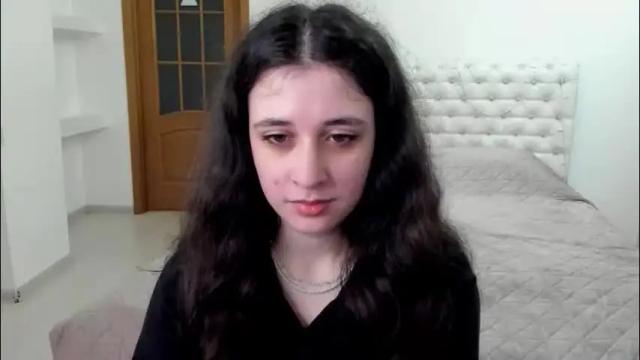 Image 8 of ginablum Stream on Chaturbate on 27 days ago