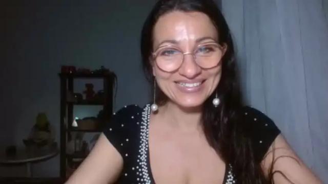 Thumbnail 3, ginaoneon's Stream at Chaturbate, 21 months ago