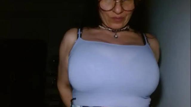 Thumbnail 1, ginaoneon's Stream at Chaturbate, 9 months ago