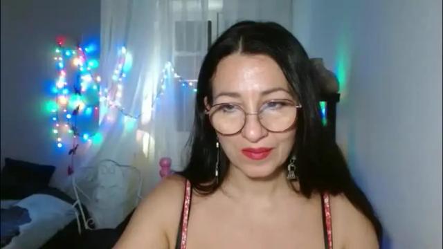 Thumbnail 3, ginaoneon's Stream at Chaturbate, 4 months ago