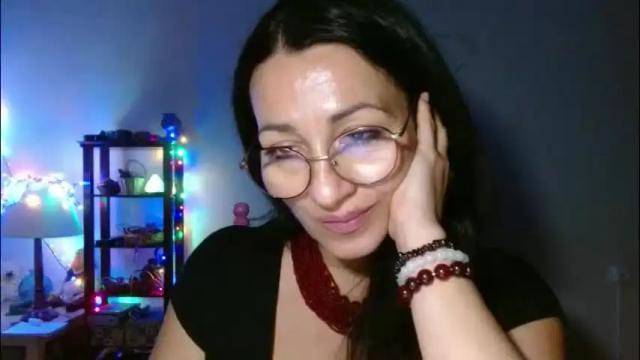 Image 10 of ginaoneon Stream on Chaturbate on 2 months ago