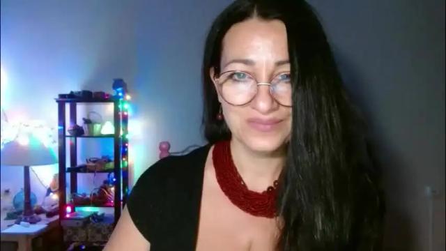 Image 3 of ginaoneon Stream on Chaturbate on 2 months ago