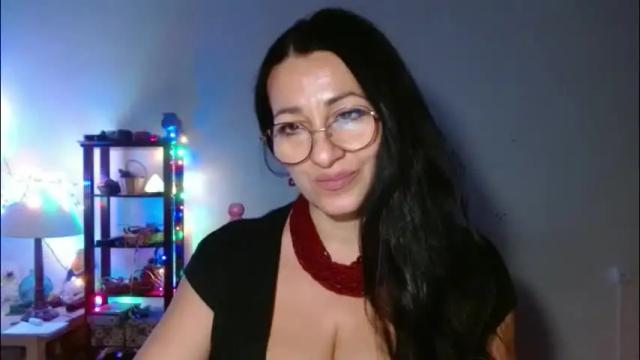 Thumbnail 2, ginaoneon's Stream at Chaturbate, 2 months ago