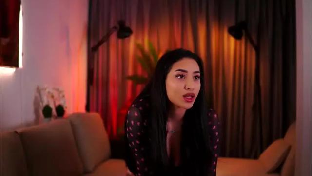 Image 10 of ginavalentinna Stream on Chaturbate on 13 days ago