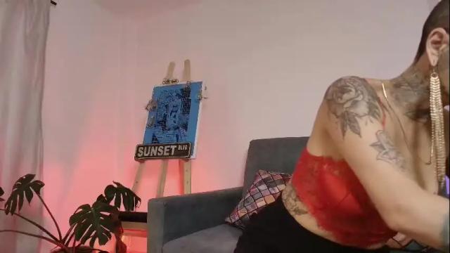 Image 3 of ginebraafxx Stream on Chaturbate on 2 months ago