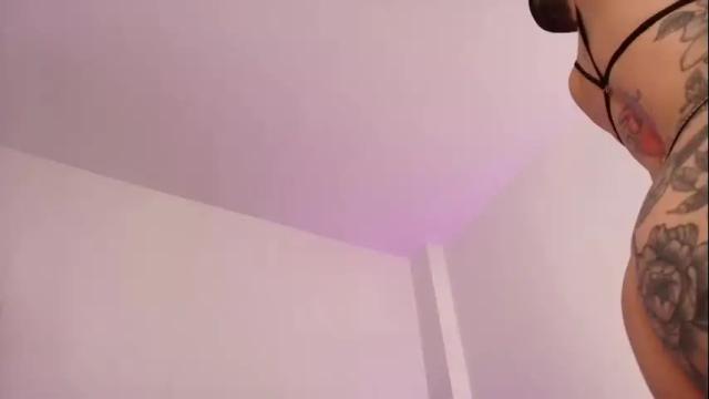 Image 3 of ginebraafxx Stream on Chaturbate on 2 months ago