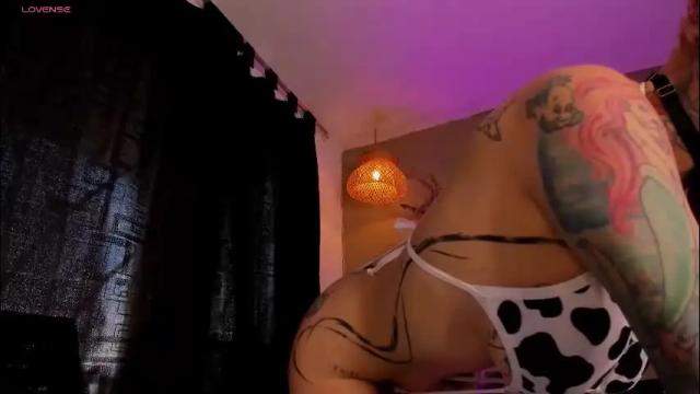 Image 3 of ginebraafxx Stream on Chaturbate on 9 days ago