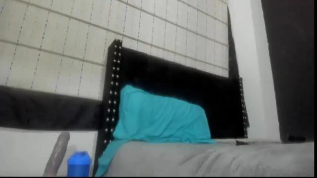 Image 3 of ginger_amarett Stream on Chaturbate on 1 month ago