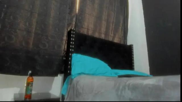 Image 2 of ginger_amarett Stream on Chaturbate on 19 days ago
