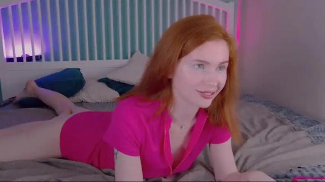 Image 7 of ginger_arin Stream on Chaturbate on 23 months ago