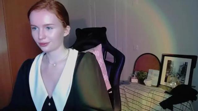 Image 8 of ginger_arin Stream on Chaturbate on 23 months ago