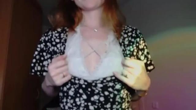 Image 12 of ginger_arin Stream on Chaturbate on 23 months ago