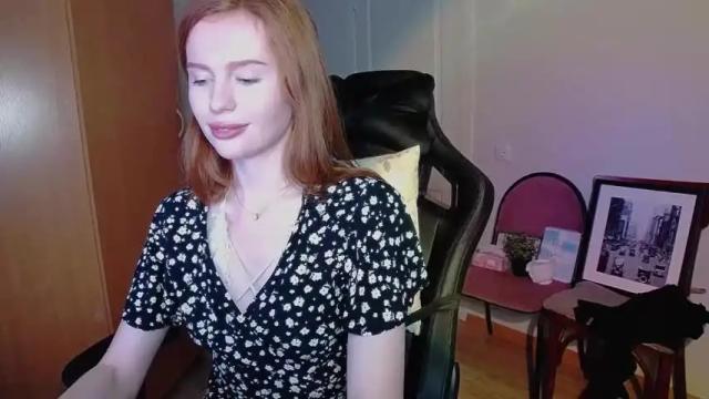 Image 4 of ginger_arin Stream on Chaturbate on 23 months ago