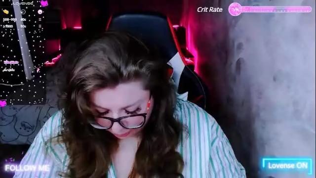 Image 2 of ginger_grayy Stream on Chaturbate on 1 month ago