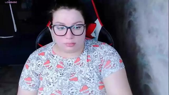 Image 3 of ginger_grayy Stream on Chaturbate on 1 month ago