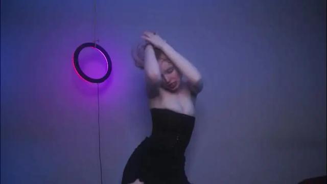Image 6 of ginger_hugs Stream on Chaturbate on 1 month ago