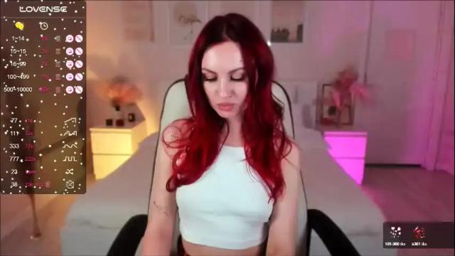 Image 8 of ginger_jessy Stream on Chaturbate on 5 months ago
