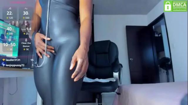 Image 6 of ginger_smil Stream on Chaturbate on 1 month ago