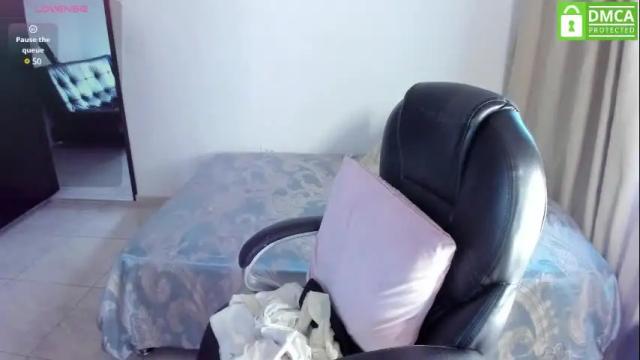 Image 3 of ginger_smil Stream on Chaturbate on 4 days ago