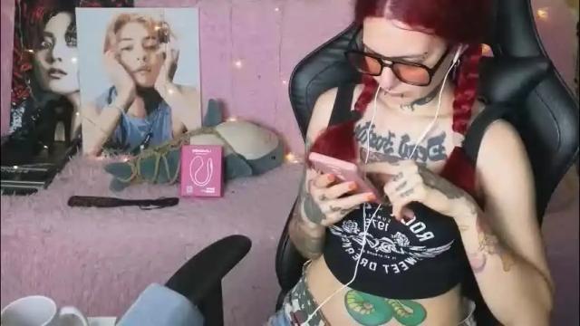Image 3 of ginger_stay Stream on Chaturbate on 2 months ago
