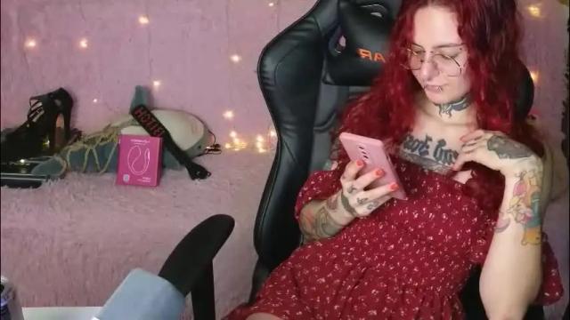 Image 3 of ginger_stay Stream on Chaturbate on 1 month ago