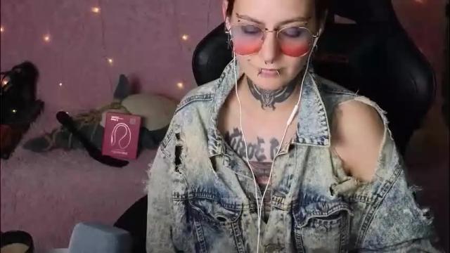 Image 3 of ginger_stay Stream on Chaturbate on 1 month ago