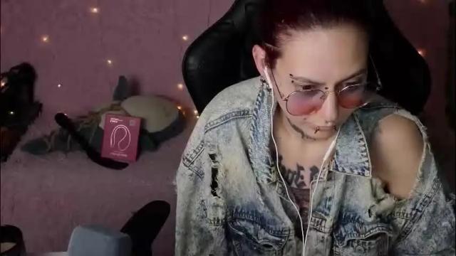 Image 6 of ginger_stay Stream on Chaturbate on 1 month ago