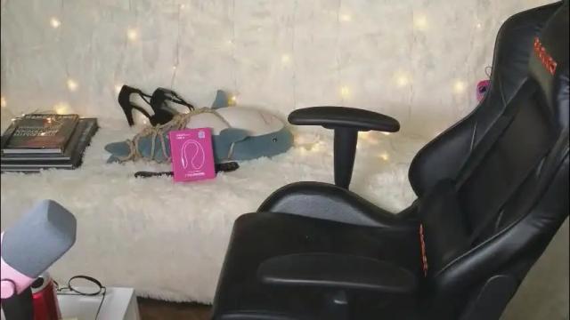 Thumbnail 1, ginger_stay's Stream at Chaturbate, 26 days ago