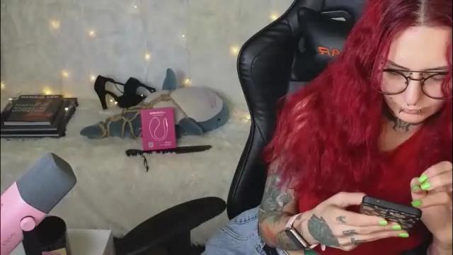 Image 4 of ginger_stay Stream on Chaturbate on 21 days ago