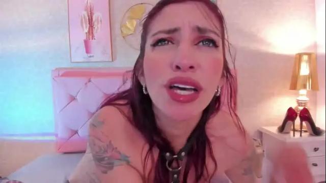 Image 2 of ginger_violetta Stream on Chaturbate on 15 days ago