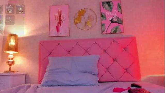 Image 11 of ginger_violetta Stream on Chaturbate on 13 days ago