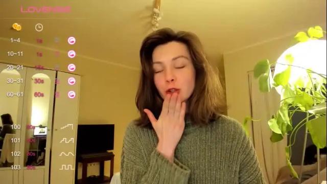 Thumbnail 3, gingerbread__house's Stream at Chaturbate, 23 days ago