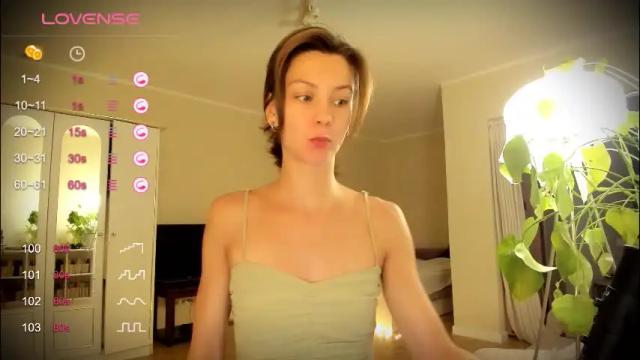 Image 4 of gingerbread__house Stream on Chaturbate on 5 months ago