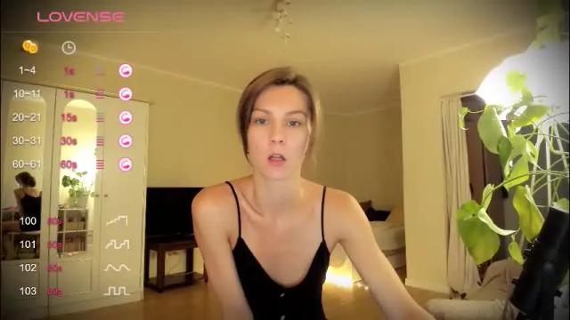 Image 3 of gingerbread__house Stream on Chaturbate on 5 months ago