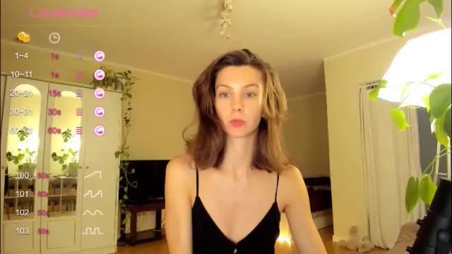 Image 2 of gingerbread__house Stream on Chaturbate on 4 months ago