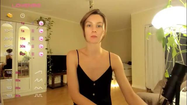 Image 3 of gingerbread__house Stream on Chaturbate on 4 months ago