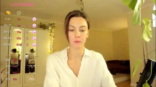 Image 4 of gingerbread__house Stream on Chaturbate on 2 months ago