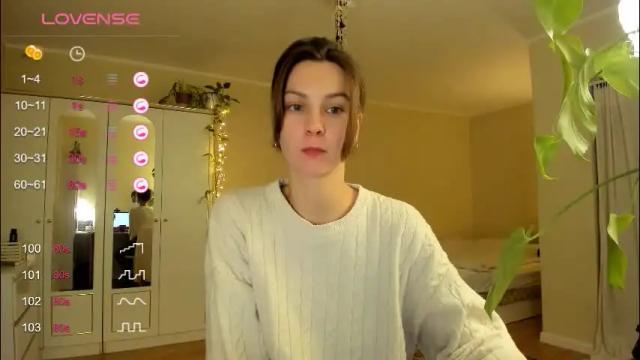 Image 4 of gingerbread__house Stream on Chaturbate on 2 months ago