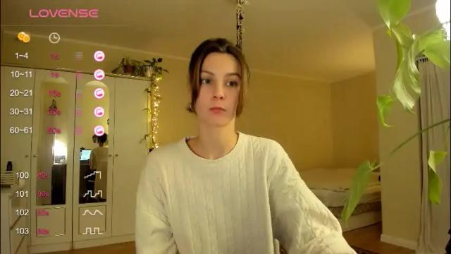 Thumbnail 2, gingerbread__house's Stream at Chaturbate, 2 months ago