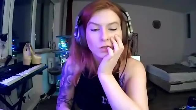 Image 3 of gingercutepie Stream on Chaturbate on 18 months ago