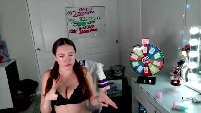 Image 7 of gingerfox777 Stream on Chaturbate on 1 month ago