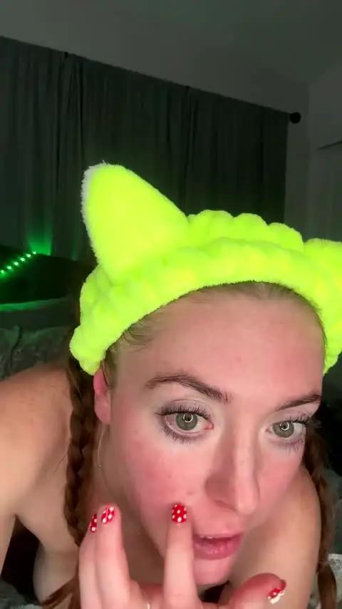 Image 6 of gingerfox777 Stream on Chaturbate on 27 days ago
