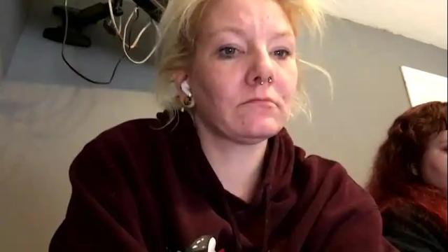 Thumbnail 1, gingerkitten420's Stream at Chaturbate, 13 months ago