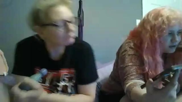 Image 6 of gingerkitten420 Stream on Chaturbate on 12 months ago