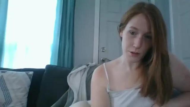 Image 7 of gingersnaplovexo Stream on Chaturbate on 15 months ago
